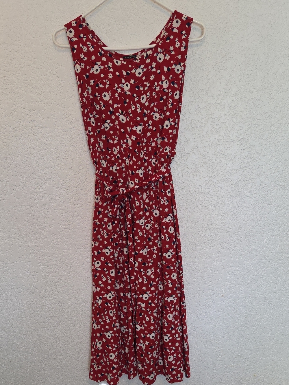 Talbots Red Floral Print Sleeveless Dress, NWT, SIZE 4P